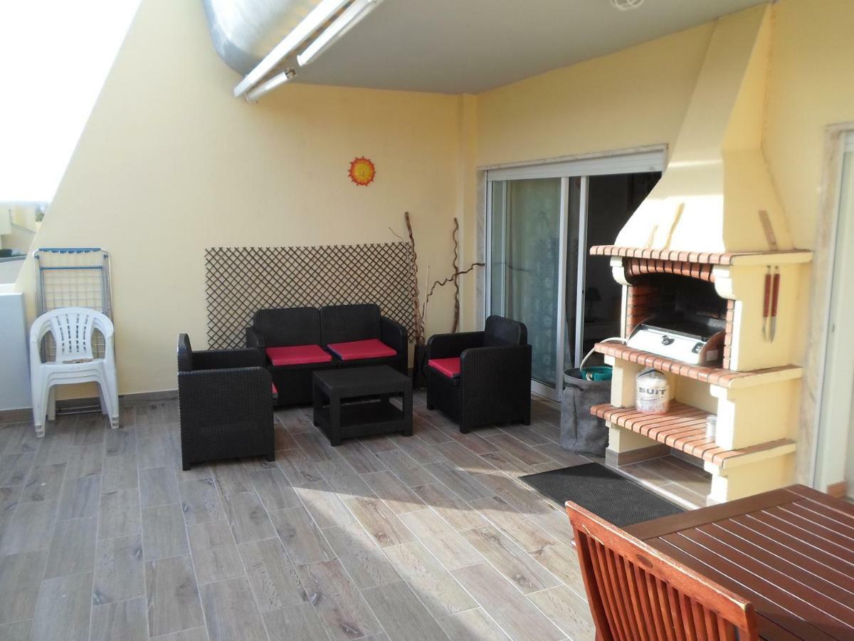 Condominio Do Mar - Martine Et Thierry ลากอส ภายนอก รูปภาพ